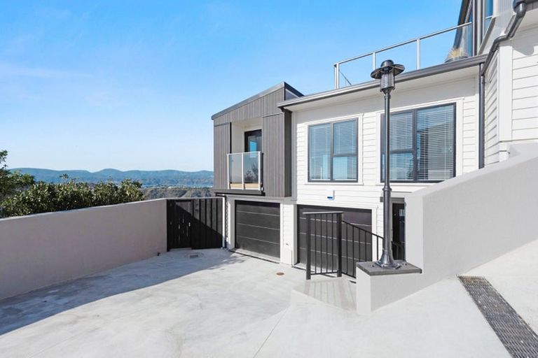 Photo of property in 4/25 Thane Road, Roseneath, Wellington, 6011