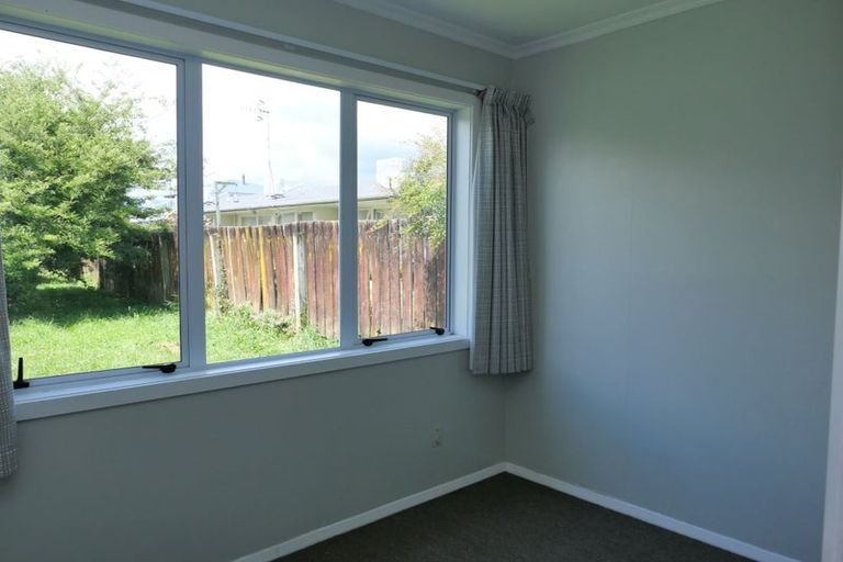Photo of property in 22a Sussex Street, Levin, 5510