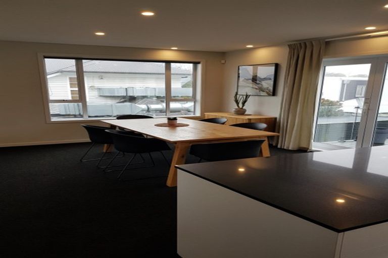 Photo of property in 138 Papanui Road, Merivale, Christchurch, 8014