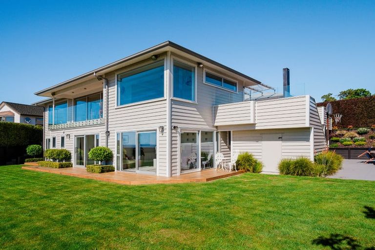 Photo of property in 93 Easther Crescent, Kew, Dunedin, 9012