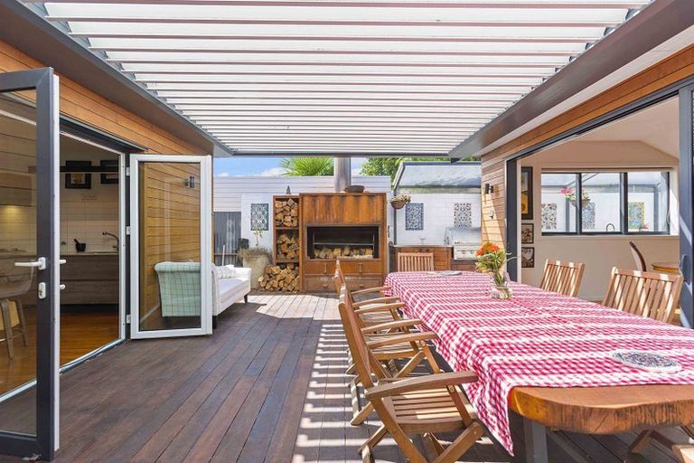 Photo of property in 158 North Avon Road, Richmond, Christchurch, 8013