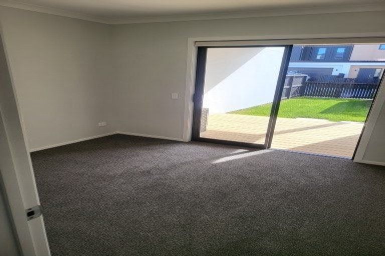 Photo of property in 4 Atutahi Lane, Papamoa Beach, 3118