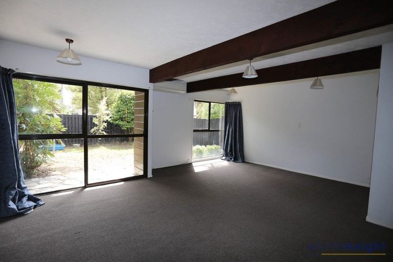 Photo of property in 4/138 Waimairi Road, Ilam, Christchurch, 8041