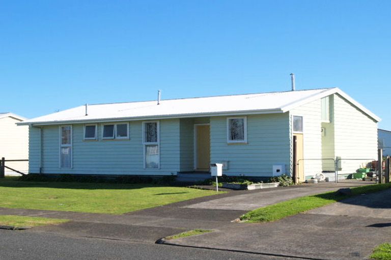 Photo of property in 34 Winthrop Way, Mangere East, Auckland, 2024