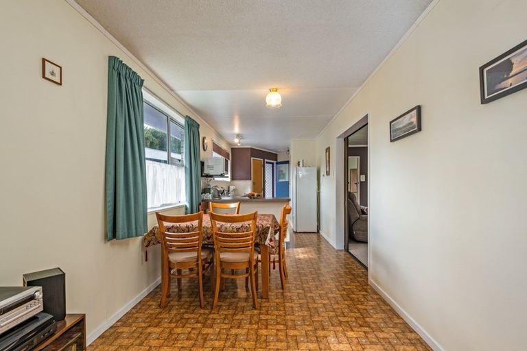 Photo of property in 25 Stillwater Place, Westbrook, Palmerston North, 4412