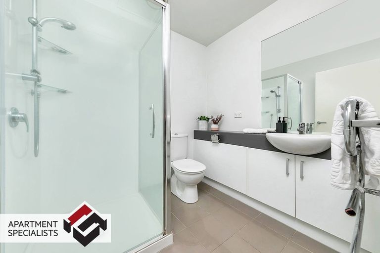 Photo of property in 7e/60 Masons Road, Oteha, Auckland, 0632