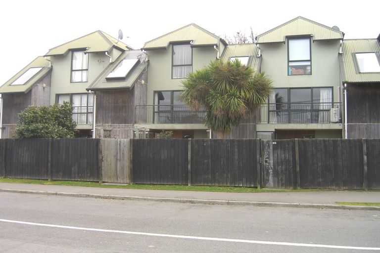 Photo of property in 32 Harrow Street, Phillipstown, Christchurch, 8011
