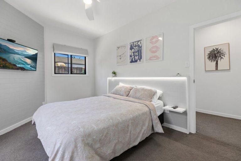 Photo of property in 728 Papamoa Beach Road, Papamoa Beach, Papamoa, 3118