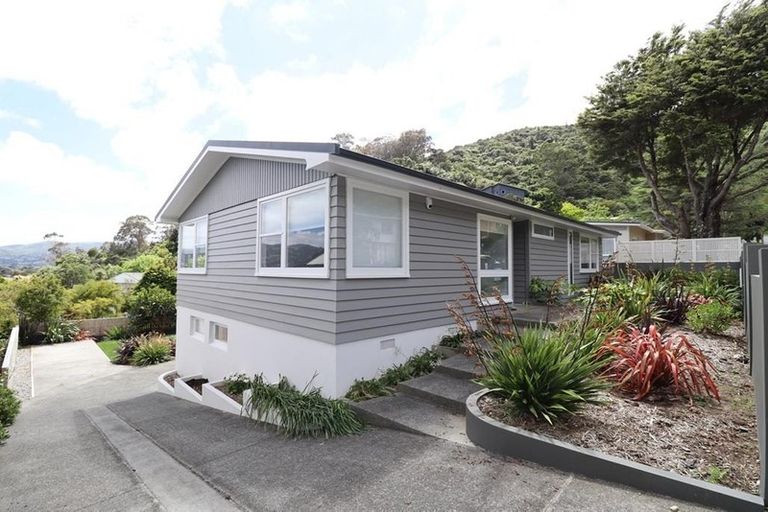 Photo of property in 15 Mission Street, Waterloo, Lower Hutt, 5011