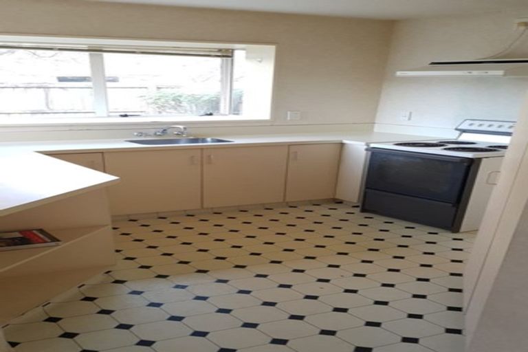 Photo of property in 122b East Belt, Lincoln, 7608