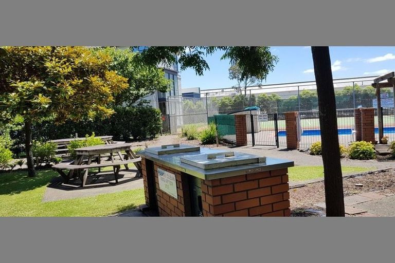 Photo of property in 10d Crown Lynn Place, New Lynn, Auckland, 0600