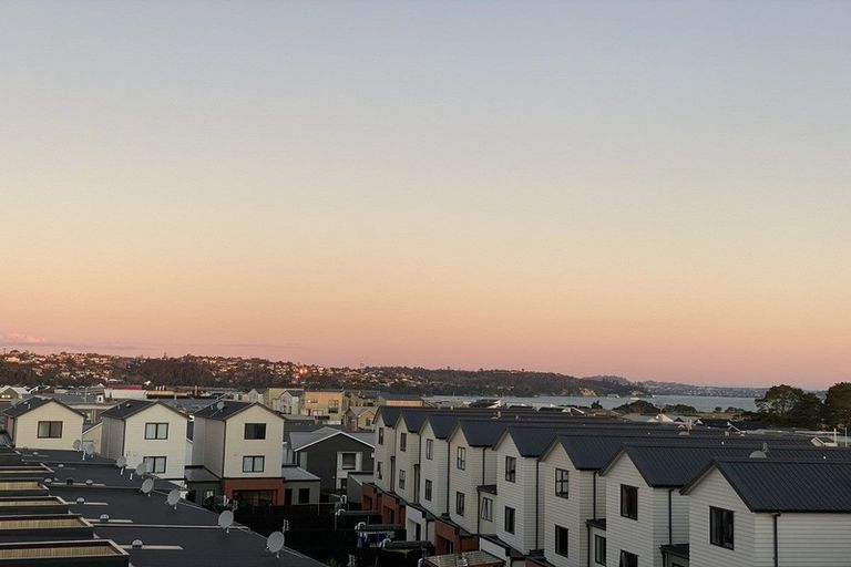 Photo of property in 307/2 Onekiritea Road, Hobsonville, Auckland, 0616