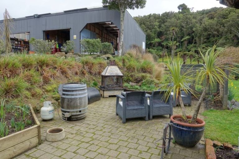 Photo of property in 349 Back Road, Stewart Island/rakiura, Stewart Island, 9818