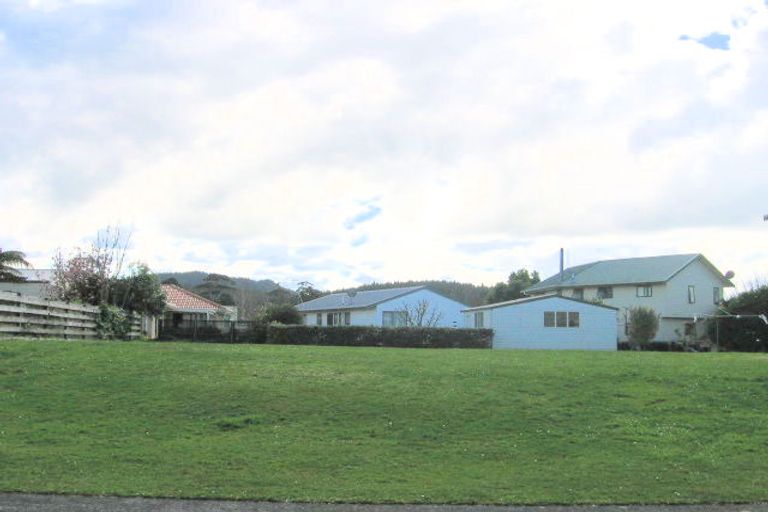 Photo of property in 130 Durrant Drive, Whangamata, 3620