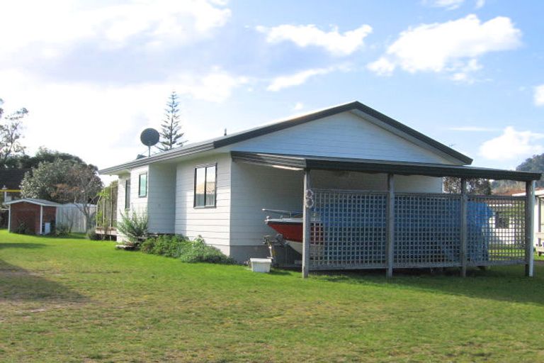 Photo of property in 8 Bagnall Place, Pauanui, Hikuai, 3579