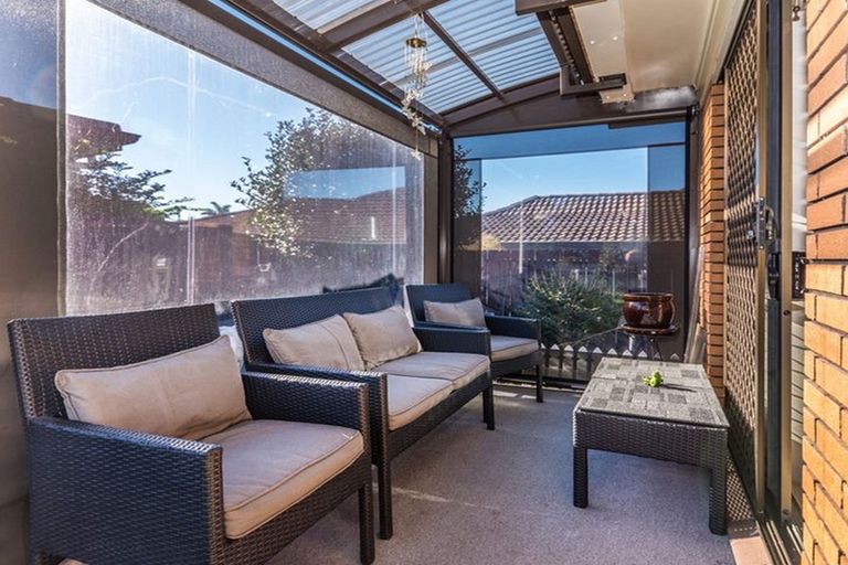 Photo of property in 4a Sunshine Place, Papakura, 2110