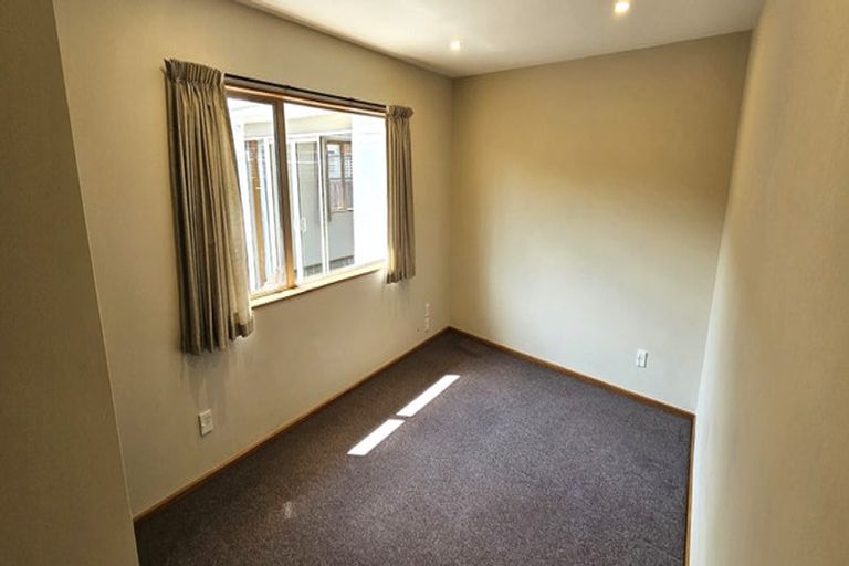 Photo of property in 232 Ilam Road, Ilam, Christchurch, 8041