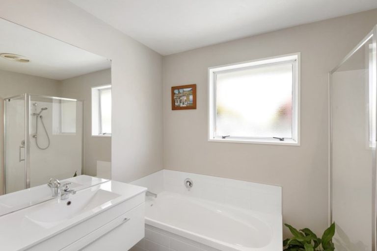 Photo of property in 120b Somerfield Street, Somerfield, Christchurch, 8024