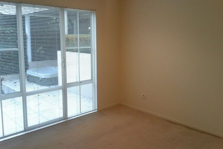 Photo of property in 1/1 Kurupae Road, Hilltop, Taupo, 3330