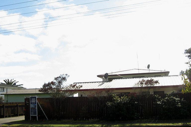 Photo of property in 2/227 Pohutukawa Avenue, Ohope, 3121