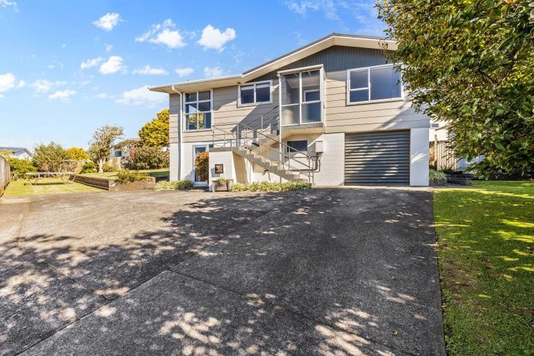 Photo of property in 65a Riversdale Drive, Merrilands, New Plymouth, 4312