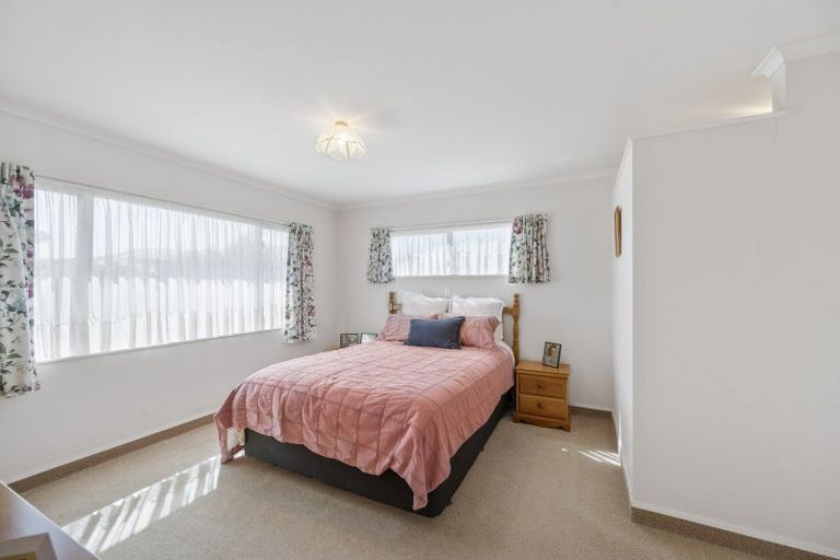 Photo of property in 9 Beaufort Place, Taradale, Napier, 4112