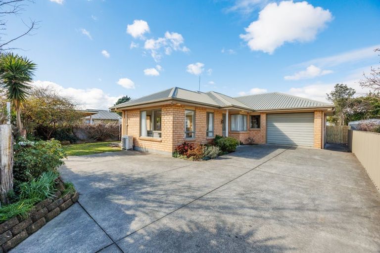 Photo of property in 32 Mcgregor Street, Milson, Palmerston North, 4414