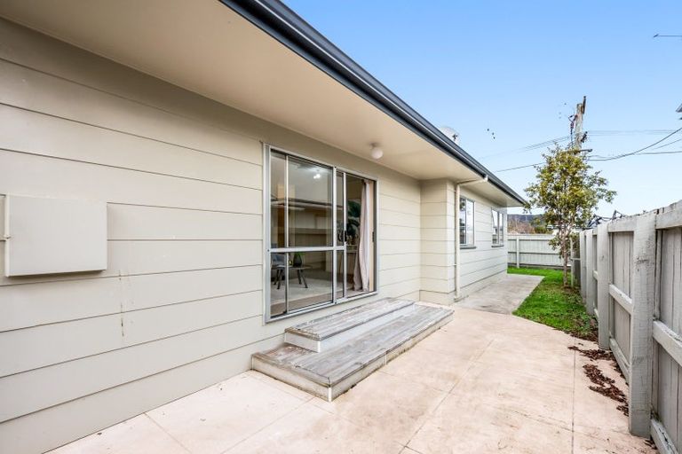 Photo of property in 2 Guiness Street, Avalon, Lower Hutt, 5011