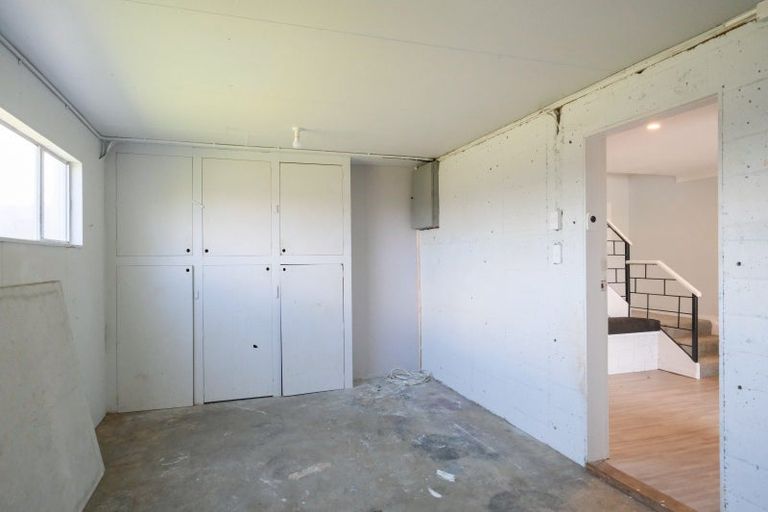 Photo of property in 2 Princess Street, Dannevirke, 4930