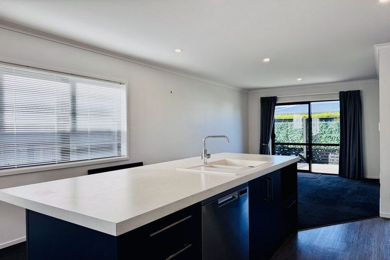 Photo of property in 5 Cable Lane, Halswell, Christchurch, 8025