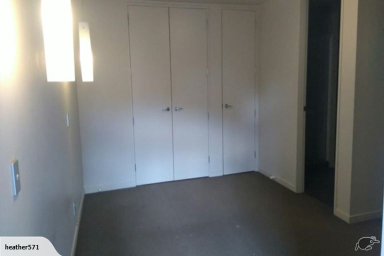 Photo of property in Montreaux, 164 The Terrace, Wellington Central, Wellington, 6011