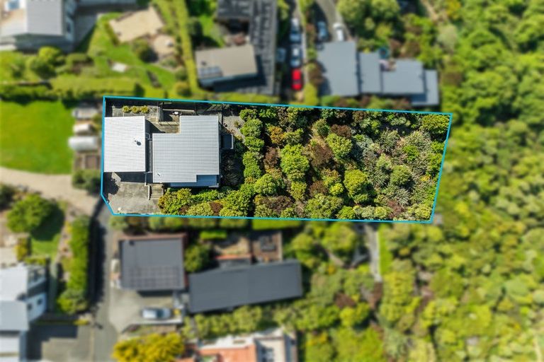 Photo of property in 5 Craigieburn Lane, Mount Pleasant, Christchurch, 8081