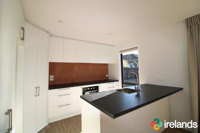 Photo of property in 2/76 Wyon Street, Linwood, Christchurch, 8062
