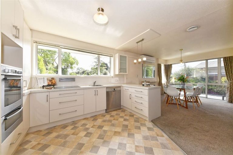 Photo of property in 67 Cotswold Avenue, Bishopdale, Christchurch, 8053