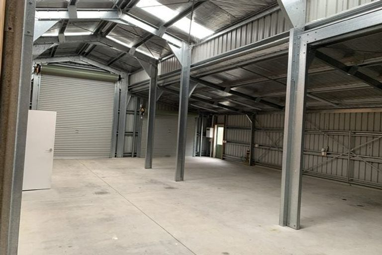 Photo of property in 161 Richmond Road, Brixton, New Plymouth, 4373