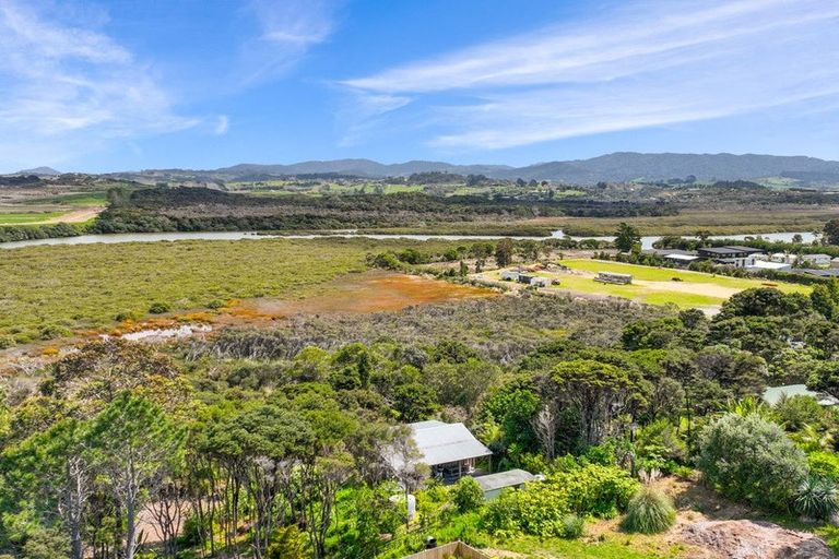 Photo of property in 6 Thelma Road, Mangawhai Heads, Mangawhai, 0505