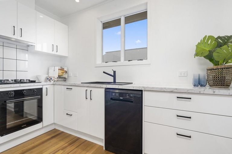 Photo of property in 4 Raleigh Street, Vogeltown, New Plymouth, 4310