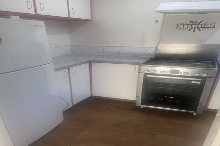 Photo of property in 1 Hollydale Grove, Churton Park, Wellington, 6037