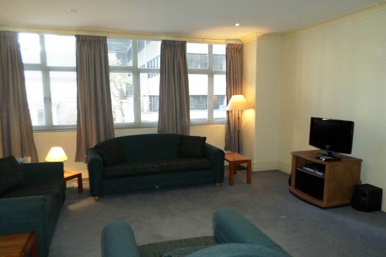 Photo of property in Kelvin House, 1d/16 The Terrace, Wellington Central, Wellington, 6011