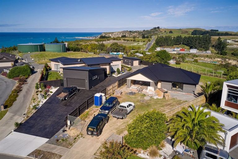 Photo of property in 20 Miromiro Drive, Kaikoura, 7300