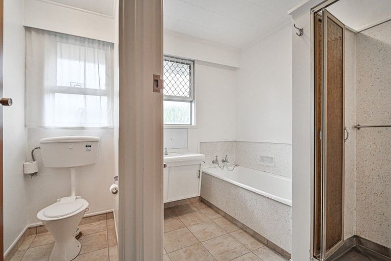 Photo of property in 901 Queen Street East, Parkvale, Hastings, 4122