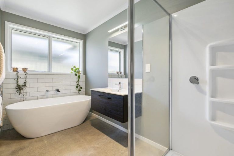 Photo of property in 47 Te Ranga Memorial Drive, Pyes Pa, Tauranga, 3112