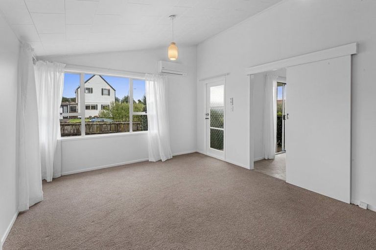 Photo of property in 43 Paramount Parade, Tikipunga, Whangarei, 0112