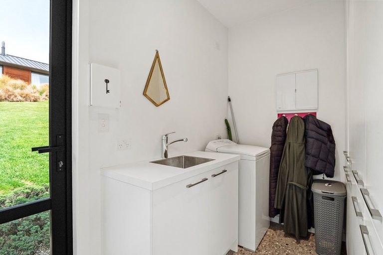 Photo of property in 11 Mckellar Drive, Jacks Point, Queenstown, 9371