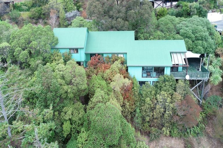 Photo of property in 11 Osmond Lane, Mount Pleasant, Christchurch, 8081