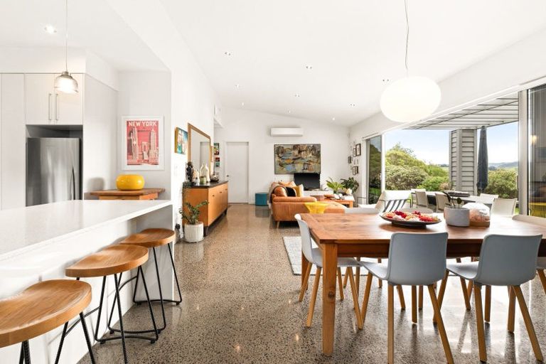 Photo of property in 28 Esk View Road, Eskdale, Napier, 4182