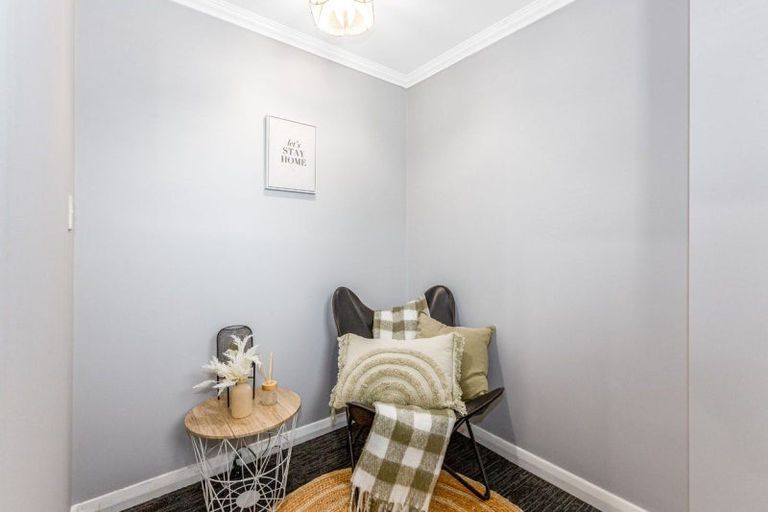 Photo of property in 4 Oxford Crescent, Ebdentown, Upper Hutt, 5018