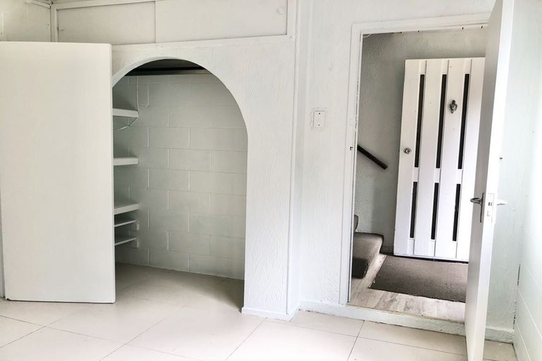 Photo of property in 154 Ti Rakau Drive, Pakuranga, Auckland, 2010