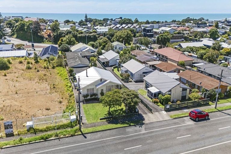 Photo of property in 141 Lemon Street, Strandon, New Plymouth, 4312