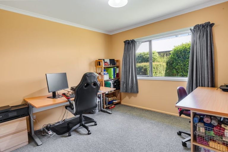 Photo of property in 34 Little Maude Drive, Lake Hawea, Wanaka, 9382